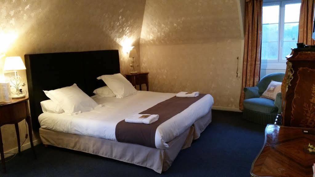 Logis Hotel Le Relais De La Poste Restaurant Le Fil Du Temps Thury-Harcourt-le-Hom Eksteriør bilde